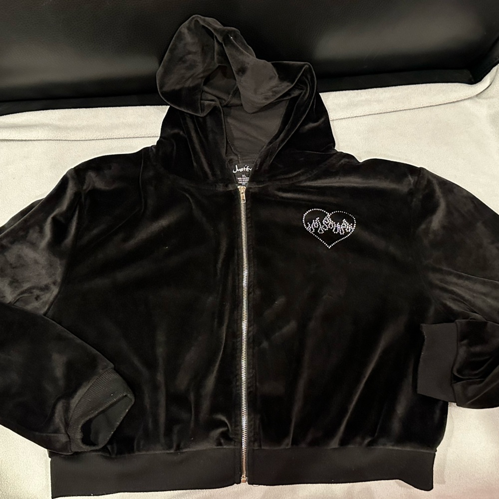 Justify Y2K Black Velour cropped Hoodie
